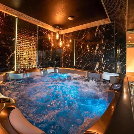 Awesome In With Sauna *